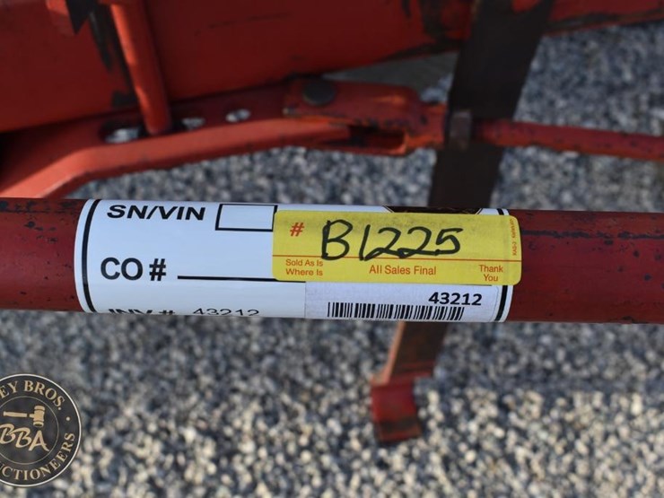 international-720-image-14