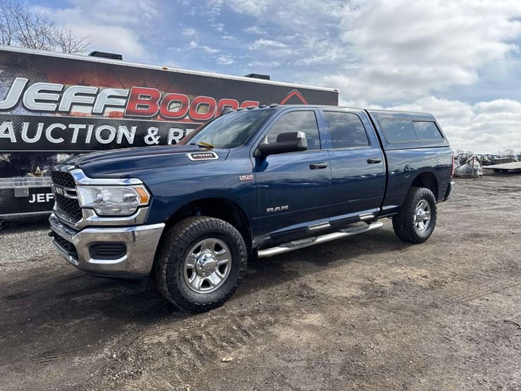 2020-dodge-ram-2500-image-1