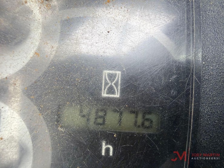 komatsu-pc35mr-image-18