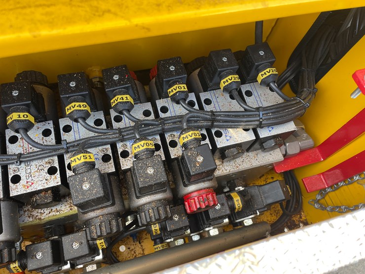 #8550-•-2023-omme-2750-rxbdj-hybrid-tracked-aerial-lift-image-103