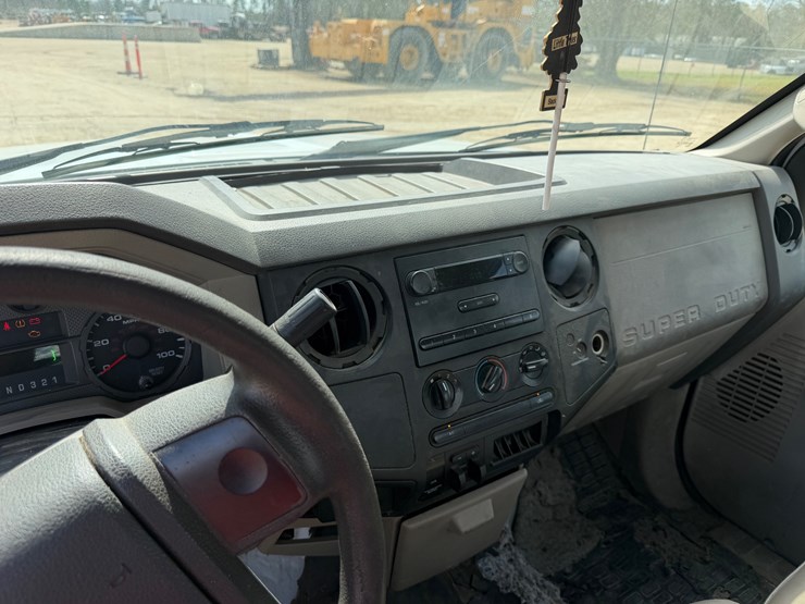 2008-ford-f250-image-8