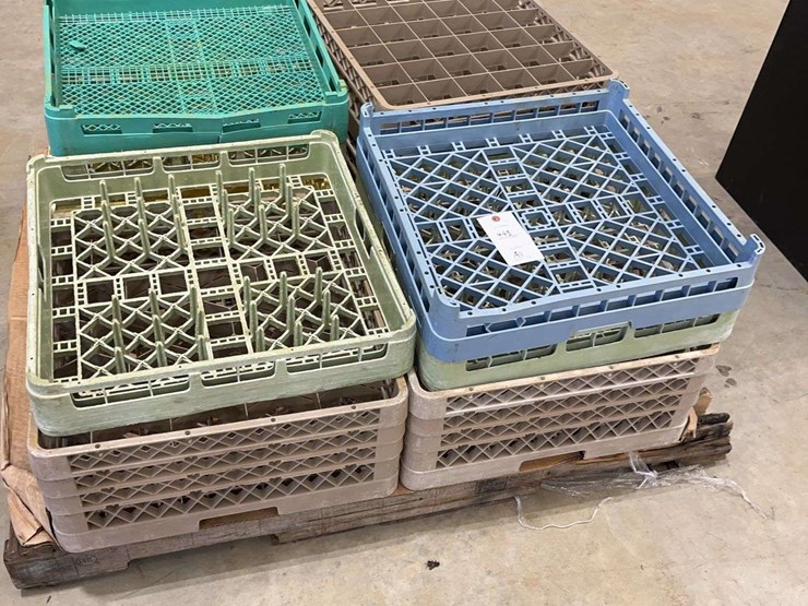 pallet-of-carrying-crates-image-4