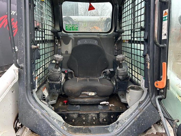 2018-bobcat-t770-image-19