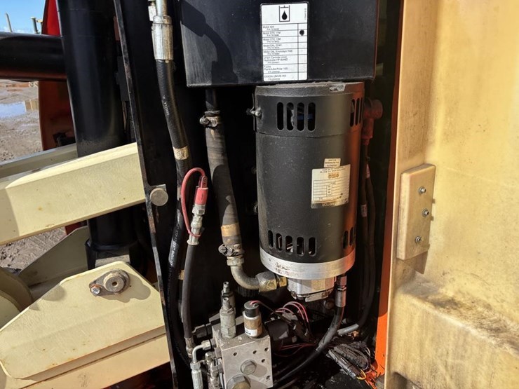 2007-jlg-e300aj-image-19