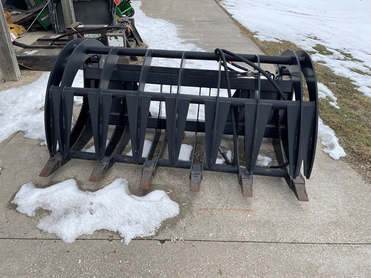 #7578-•-skid-steer-grapple-image-2