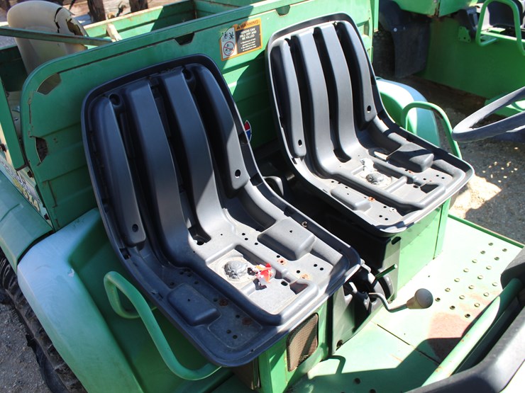john-deere-gator-image-7