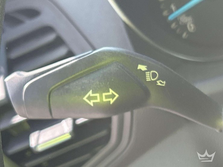 2017-ford-escape-image-16