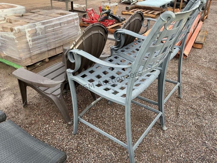 (4)-outdoor-patio-chairs-image-3