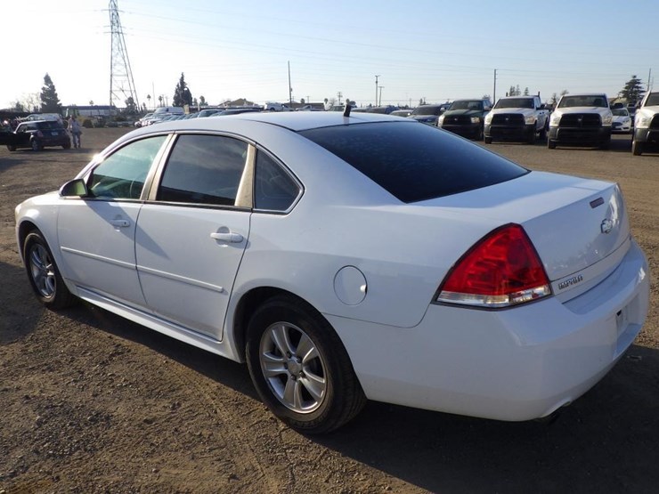2014-chevrolet-impala-sedan-image-5