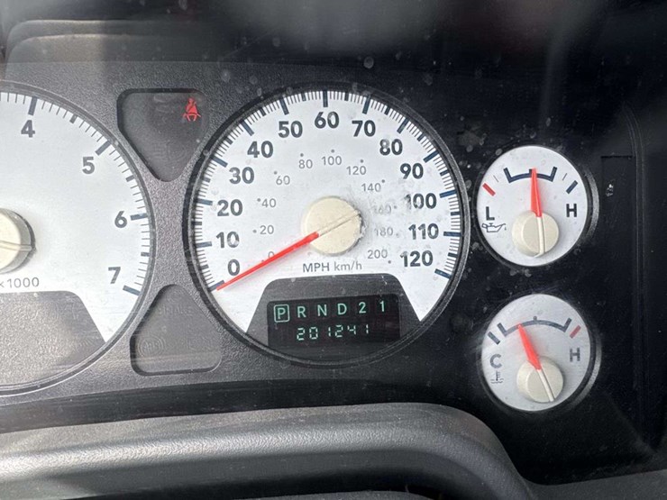 2007-dodge-ram-1500-image-24