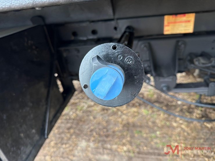 2017-ford-f550-image-10