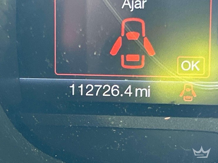 2015-ford-c-max-hatchback-image-2