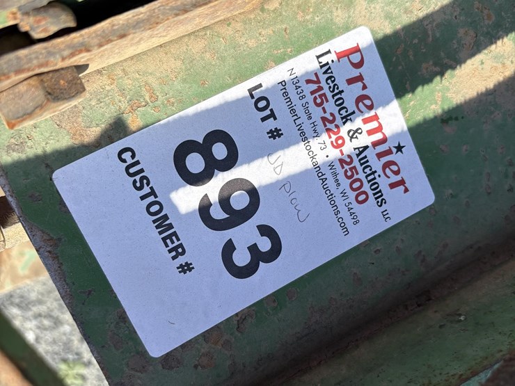 john-deere-2500-image-9