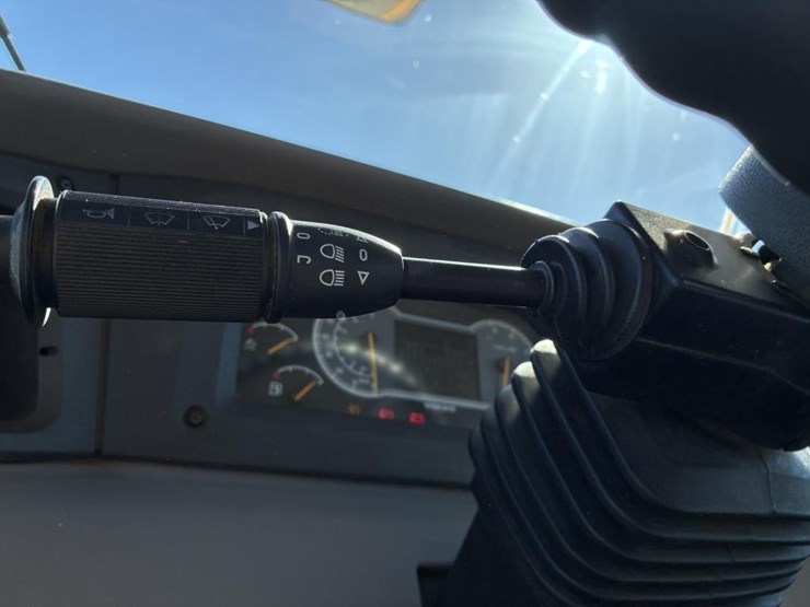 2018-volvo-a45g-image-24