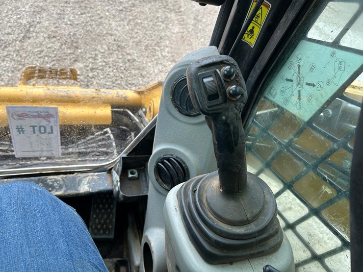 caterpillar-299c-image-27