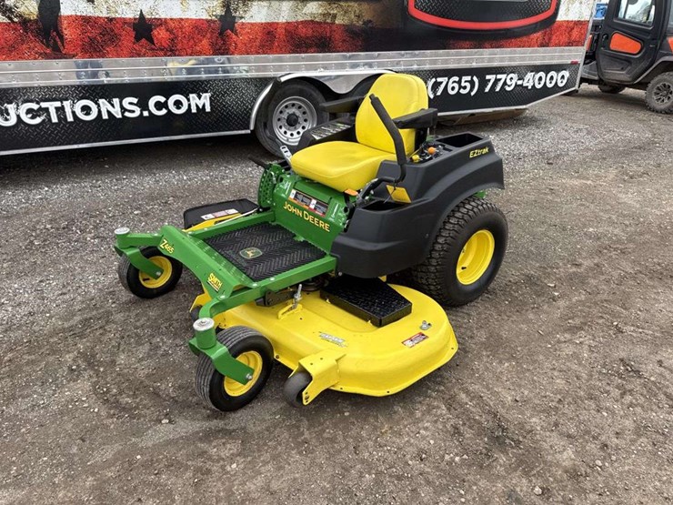 2014-john-deere-z465-image-1