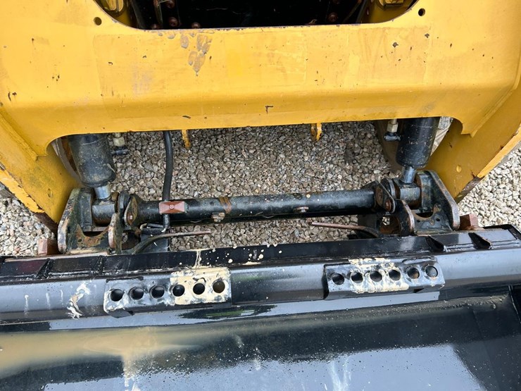 caterpillar-259d-image-10