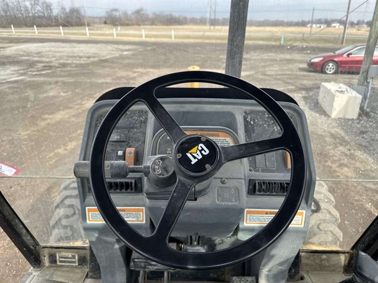 caterpillar-426c-image-26