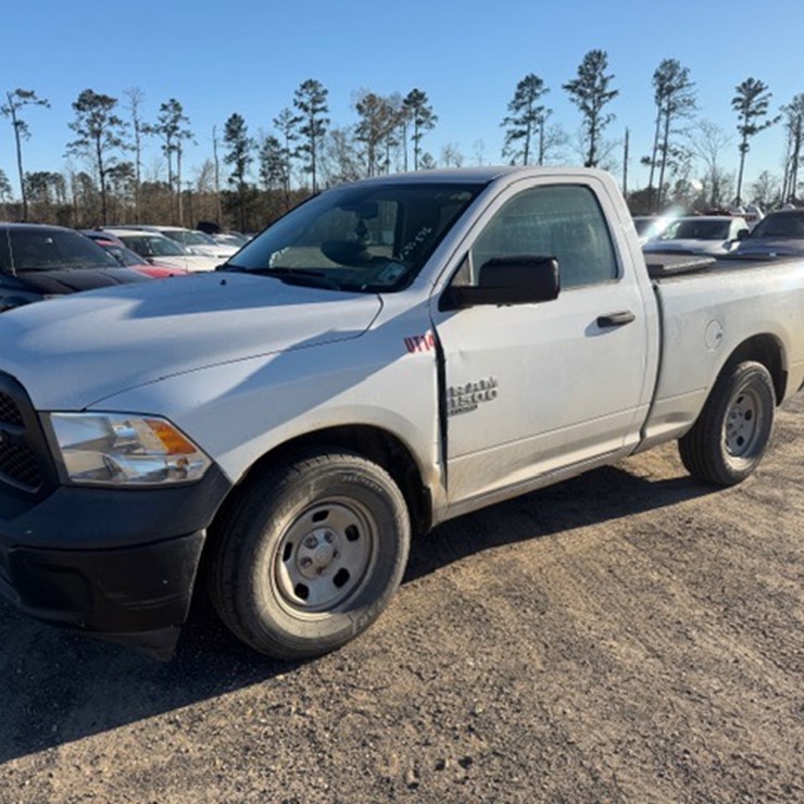 2019 RAM 1500 CLASSIC