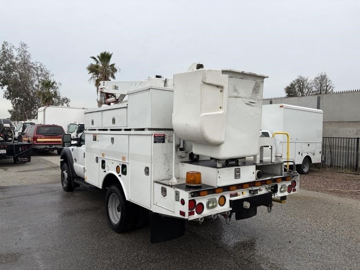 2016-ford-f550-image-4