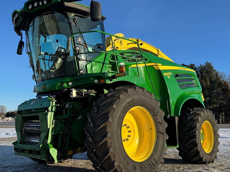 2018-john-deere-8800i-image-1