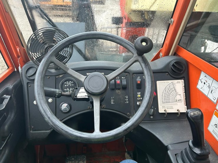 jlg-g10-55a-image-17