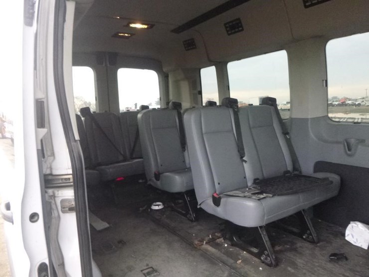 2018-ford-transit-image-16