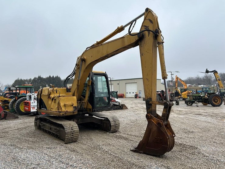 caterpillar-311c-image-6