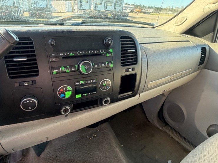 2007-gmc-2500-image-41