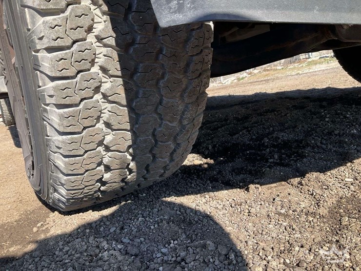 2020-ford-f150-image-37