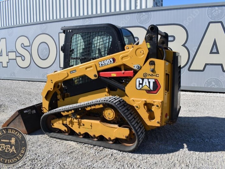 2022-caterpillar-259d3-image-8
