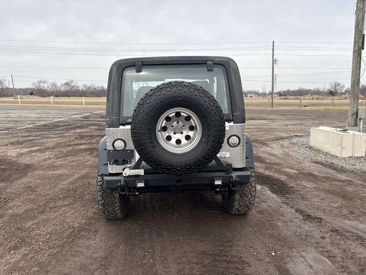 1999-jeep-wrangler-image-4