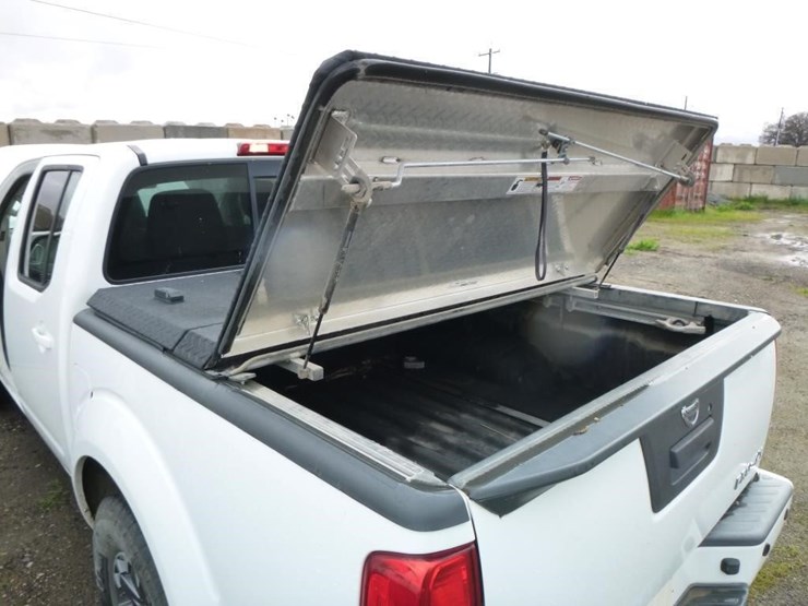 2016-nissan-frontier-image-20