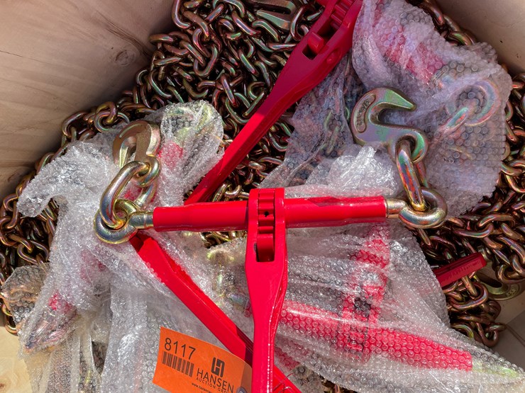 #8117-•-chains-and-ratchet-binders-9200-lbs-set-image-5