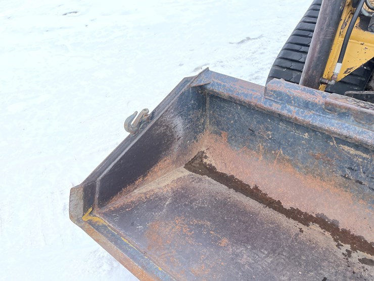 #7565-•-72"-bucket-image-8