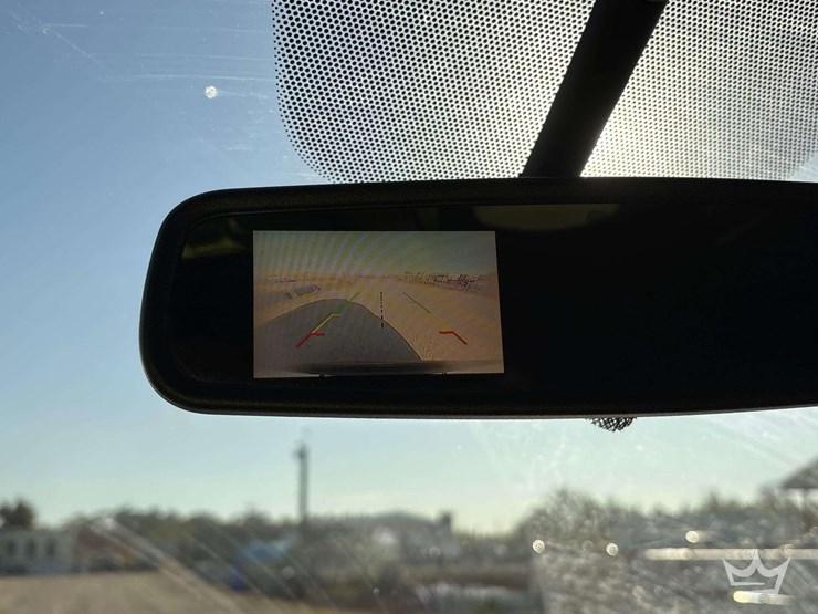 2018-ford-explorer-image-24