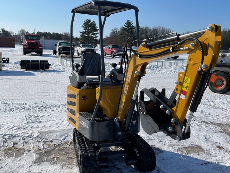 #5376-•-mx12rx-mini-excavator-image-2