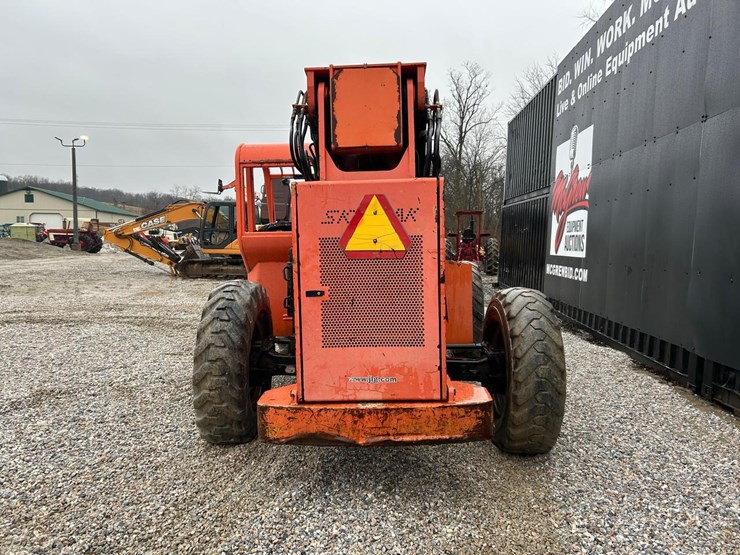 sky-trak-6042-image-3