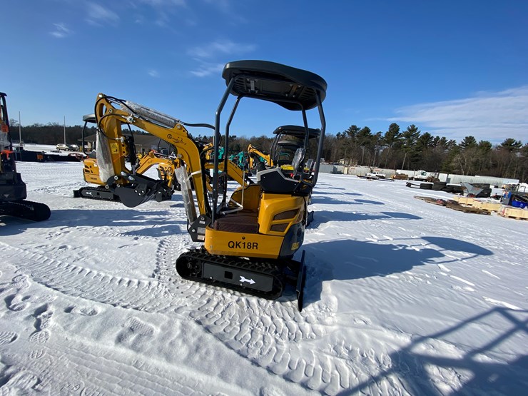 #5363-•-2026-unused-cfg-mini-excavator-image-8