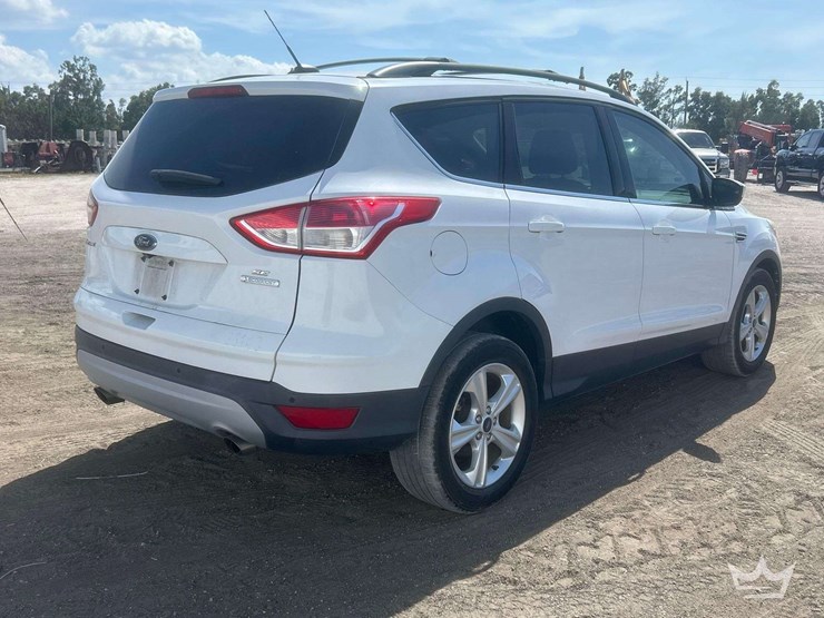 2016-ford-escape-image-3