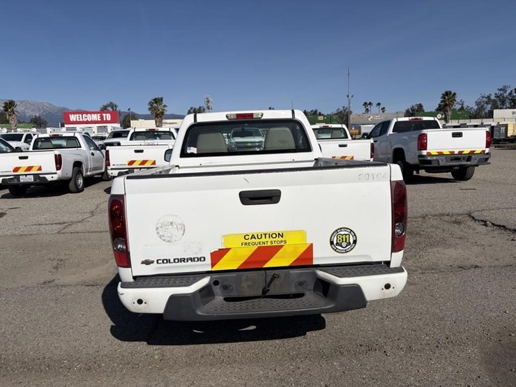 2011-chevrolet-colorado-image-6