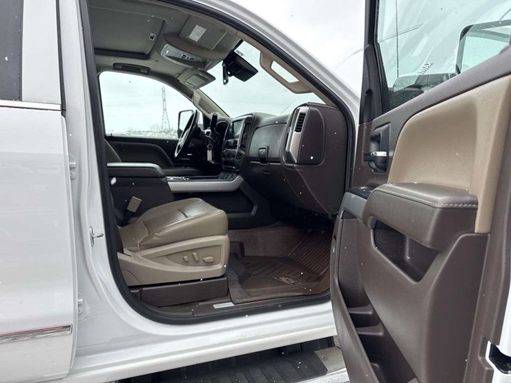 2018-chevrolet-silverado-3500hd-ltz-image-16