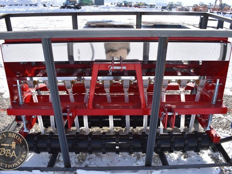 agt-industrial-seeder-attachment-41860-image-4
