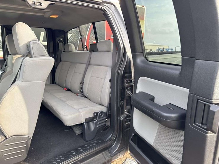 2004-ford-f150-image-14