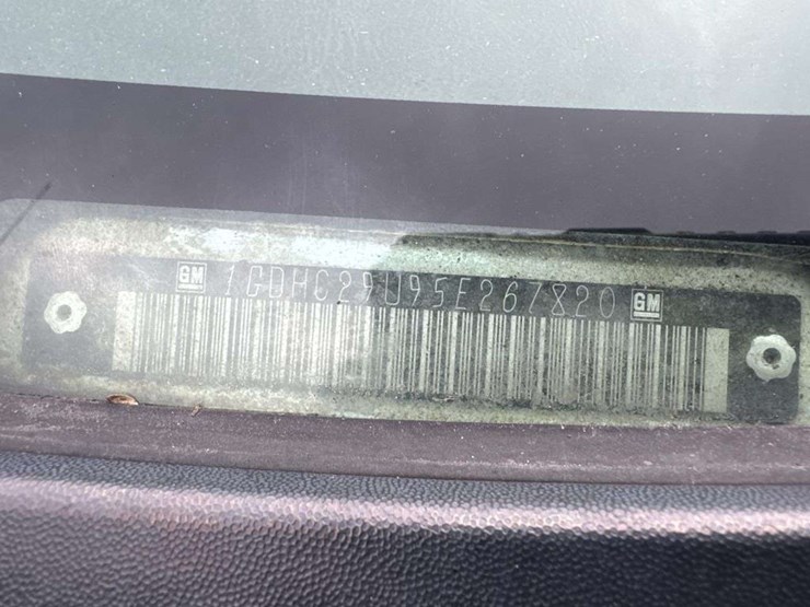 2005-gmc-sierra-2500-image-31