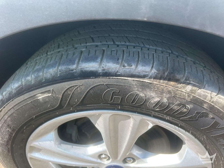 2016-ford-escape-image-25