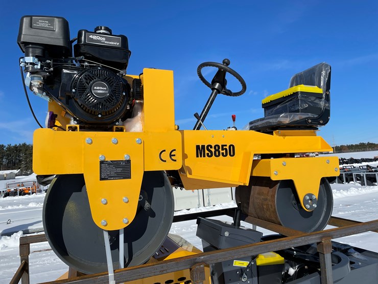 #5409-•-mms-850-ride-on-road-roller-image-4