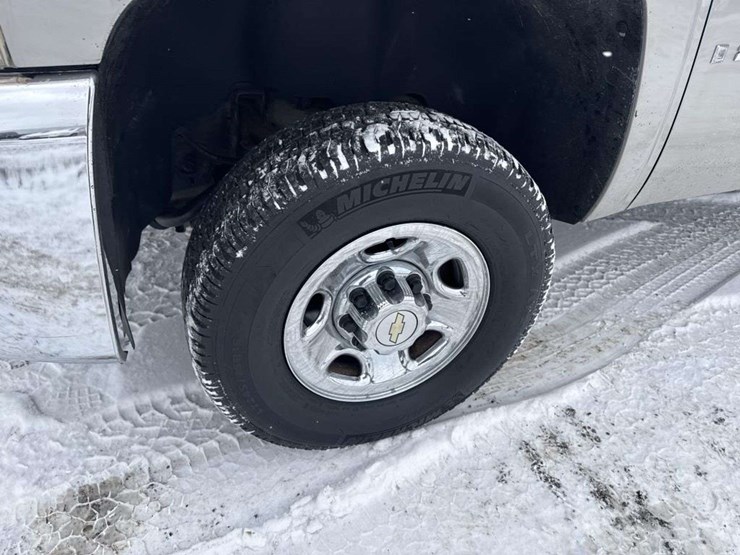 2007-chevrolet-silverado-2500hd-lt-image-8