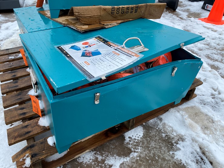 #8108-•-ratchet-tie-down-&-flat-pack-tool-box-image-8