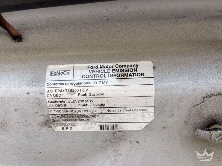 2017-ford-transit-image-33